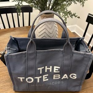 GUC Marc Jacobs Medium Tote Bag in Blue Shadow